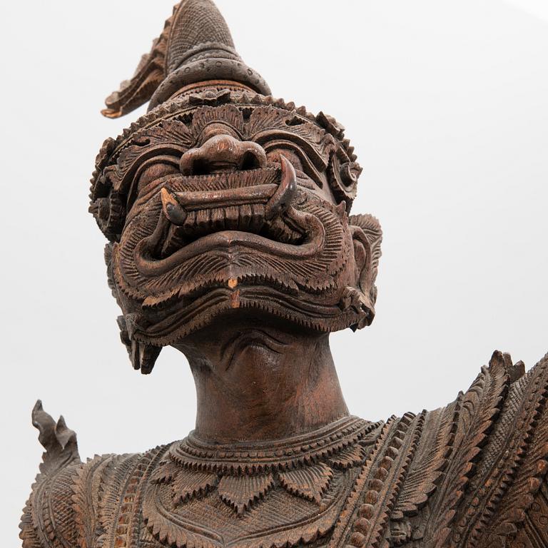 A Thai wooden sculpture, around 1900.