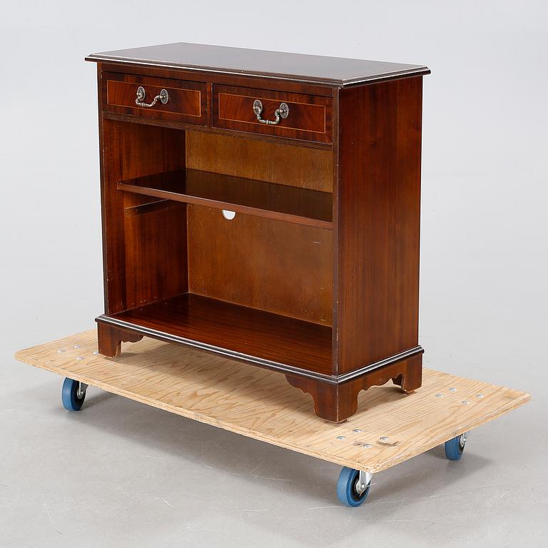 An english style shelf, second half of the 20th century.