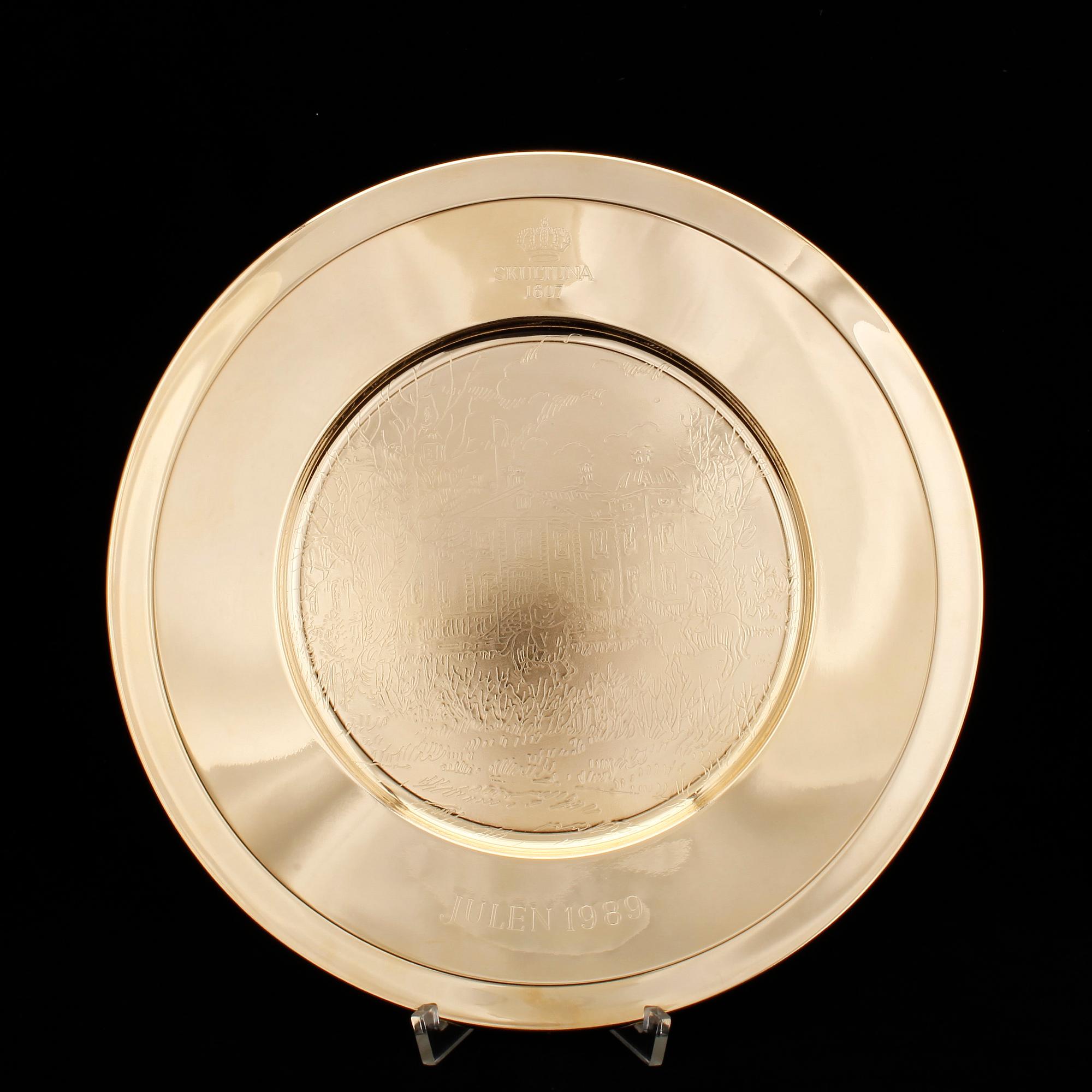 TALLRIKAR, 12 st, mässing, Skultuna, 1900-talets andra hälft.