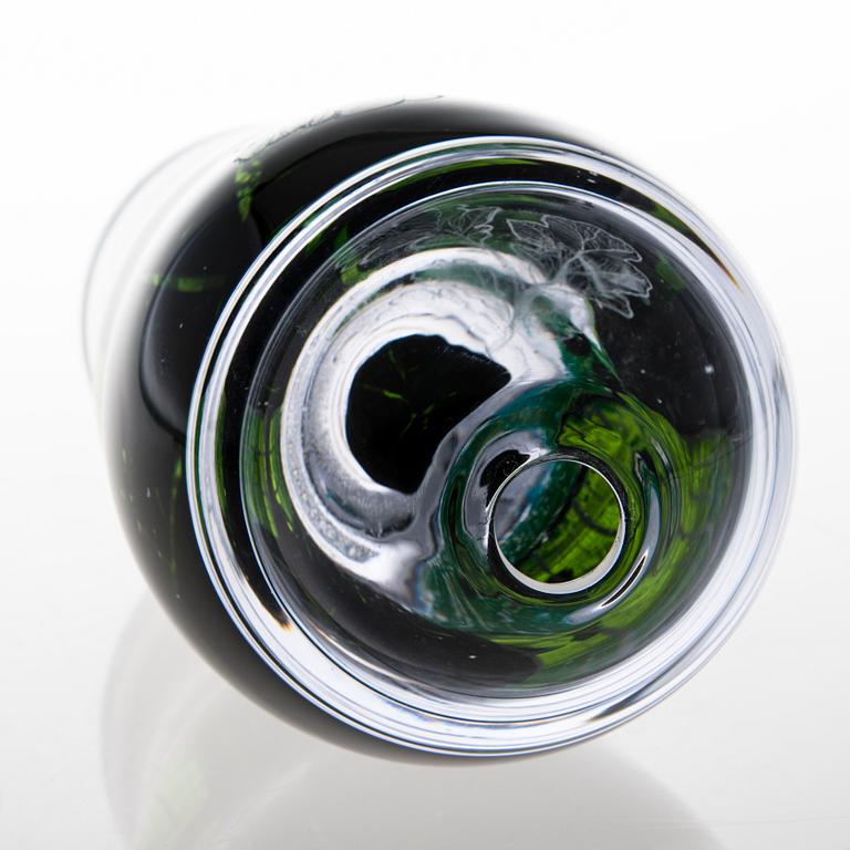 SINI MAJURI, a glass sculpture signed Sini Majuri 2018.