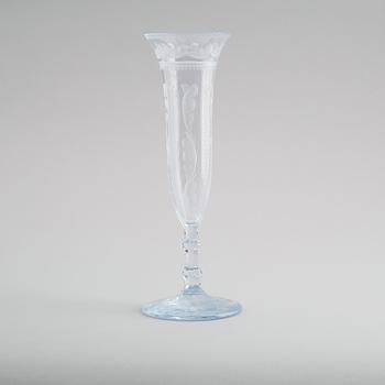 VAS, glas, Simon Gate, Orrefors, 1920-tal.