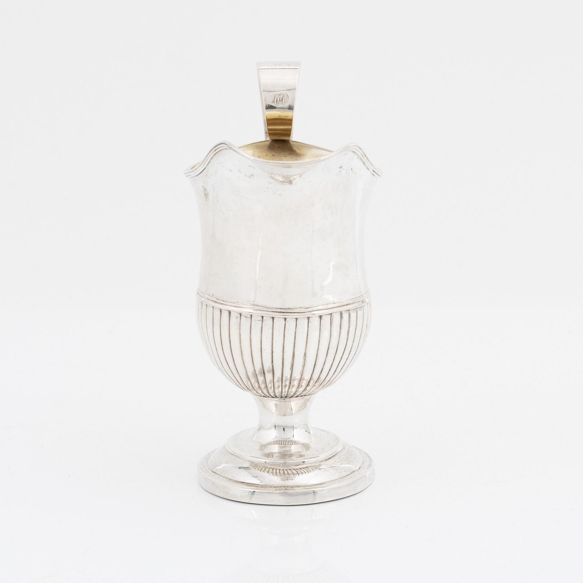 Johannes Lindegren, gräddkanna, silver, empire, Falkenberg 1813.