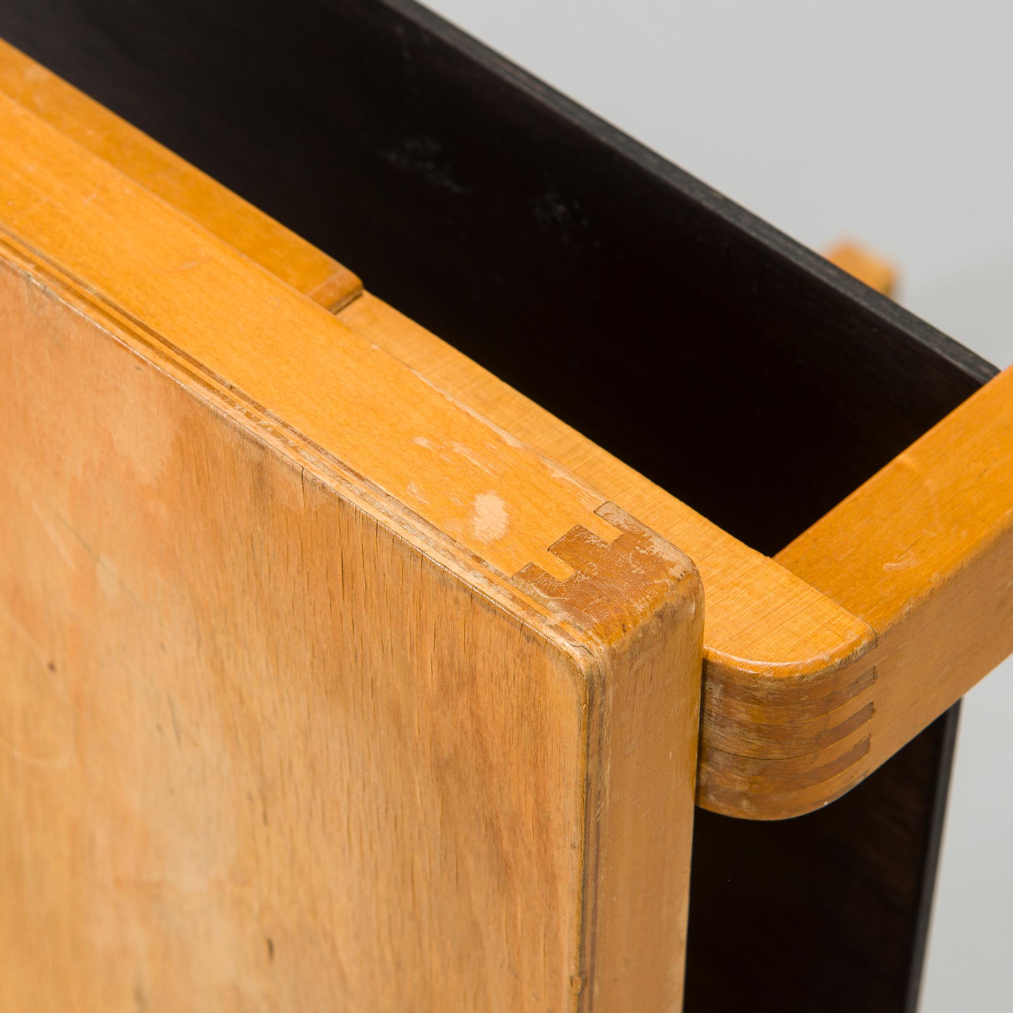 Alvar Aalto, bord, modell 86 för O.Y. Huonekalu- ja Rakennustyötehdas A.B. 1940-tal.