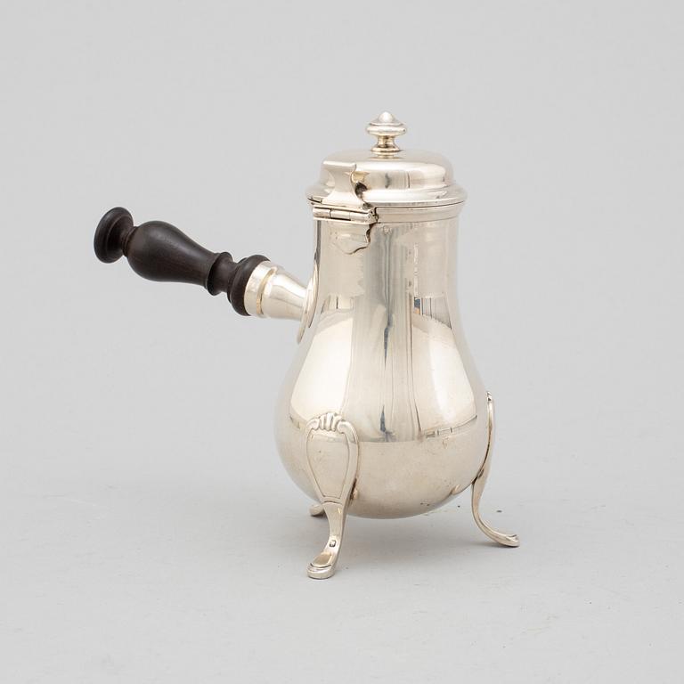 A FRENCH SILVER CHOCOLATE POT, 19th century.