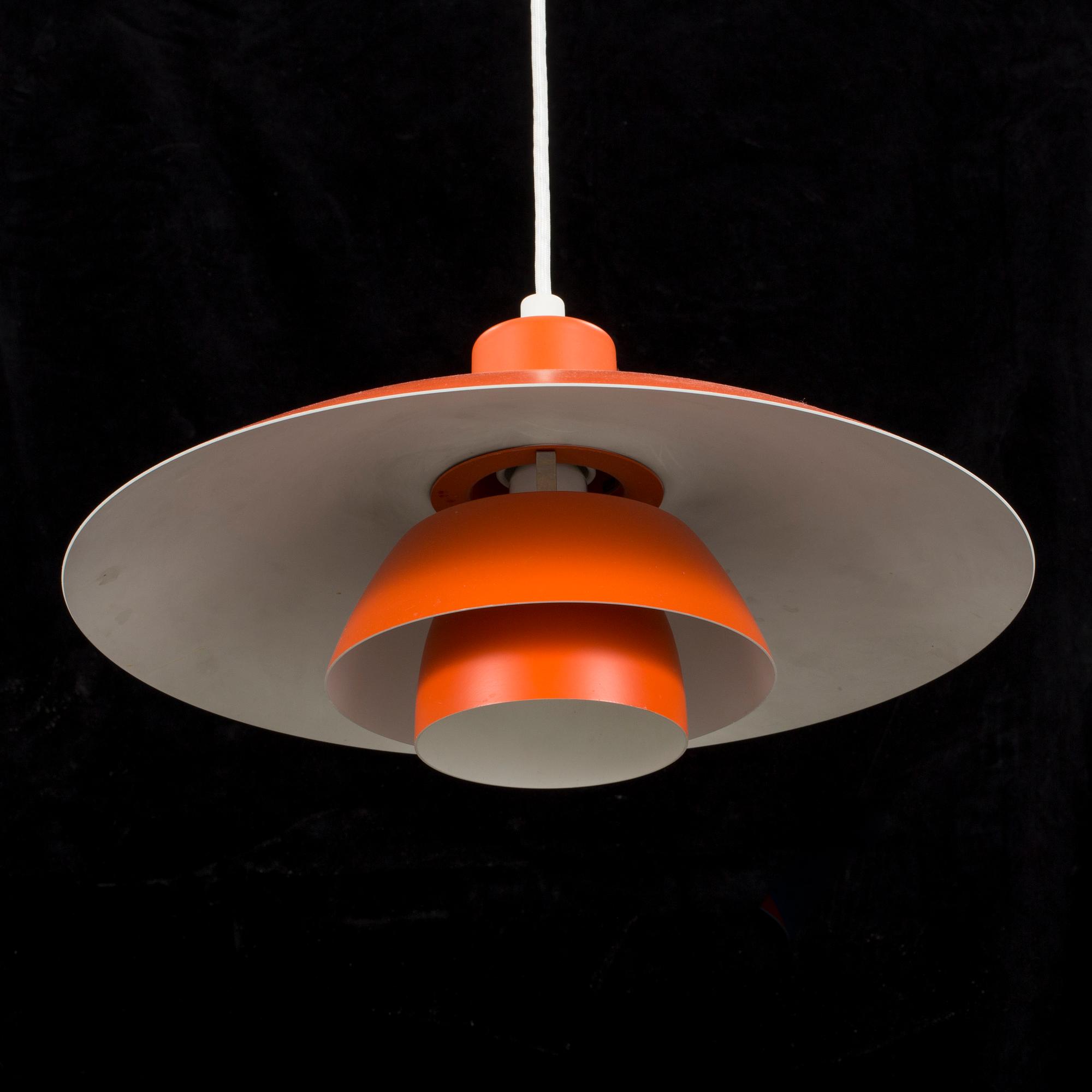 TAKLAMPA, "PH-4", Poul Henningsen, Louis Poulsen.