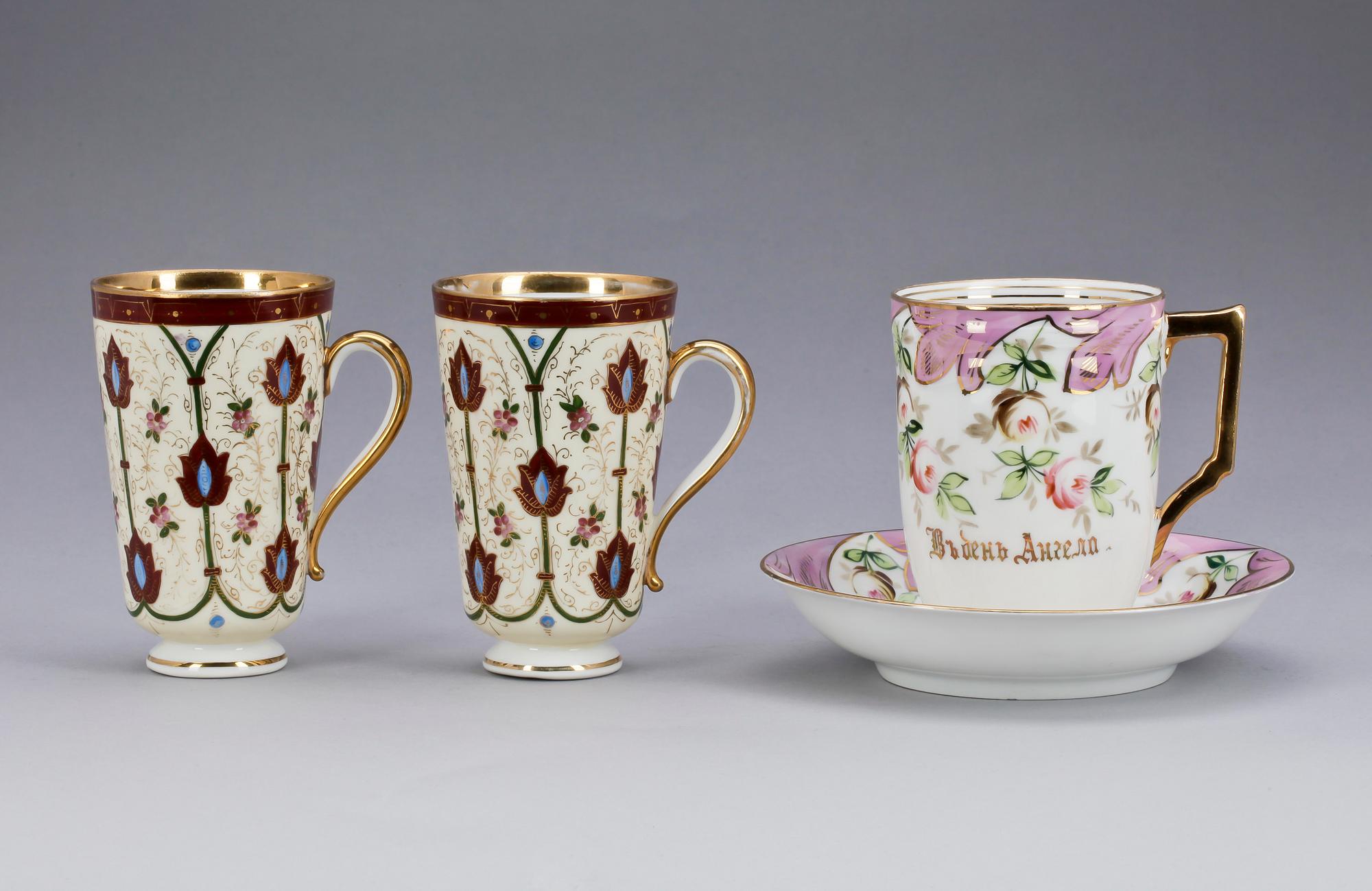 KOPPAR, 3 st, porslin, bla Kusnetzoff, Ryssland 1800-talets slut.