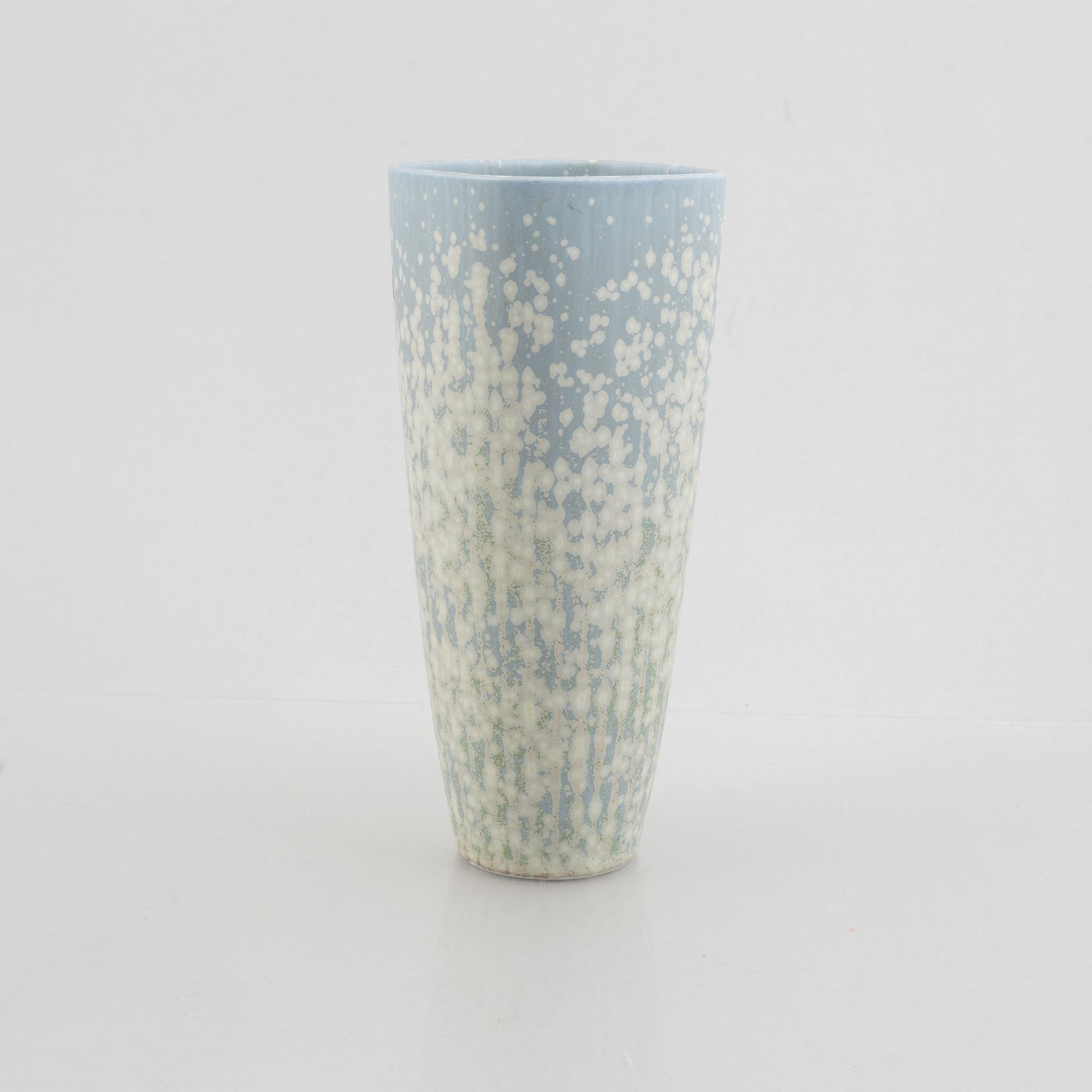 Gunnar Nylund, a stoneware vase, Rörstrand.