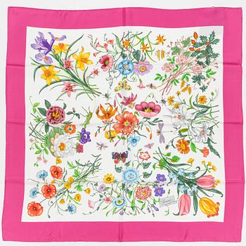Gucci, scarf, "Flora".