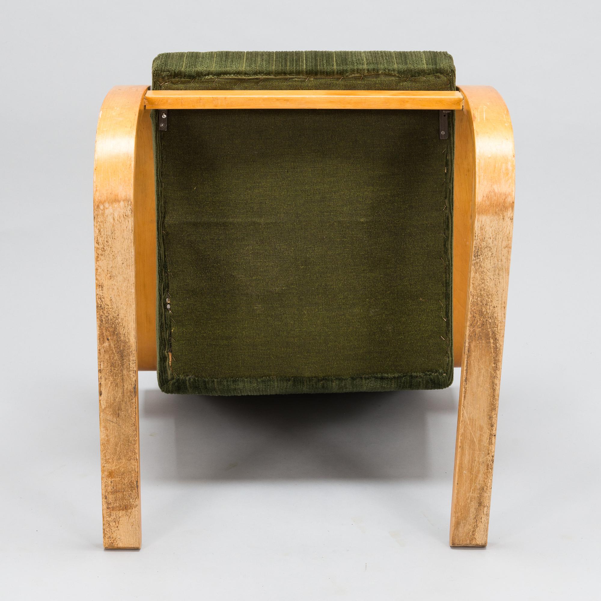 Alvar Aalto, A 1930's/1940s '34/402' armchair for  O.Y. Huonekalu- ja Rakennustyötehdas A.B. Finland.
