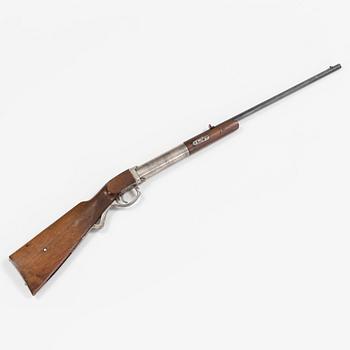 An Oscar Will "Bugelspanner" air rifle from Germany ca 1920-50.