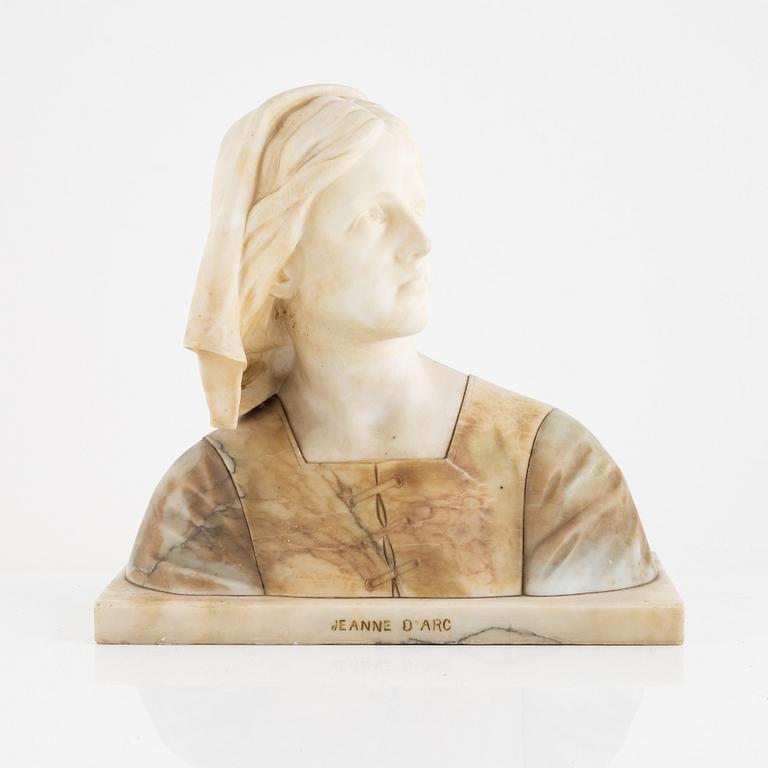 A sculpture, "Jeanne D'Arc".