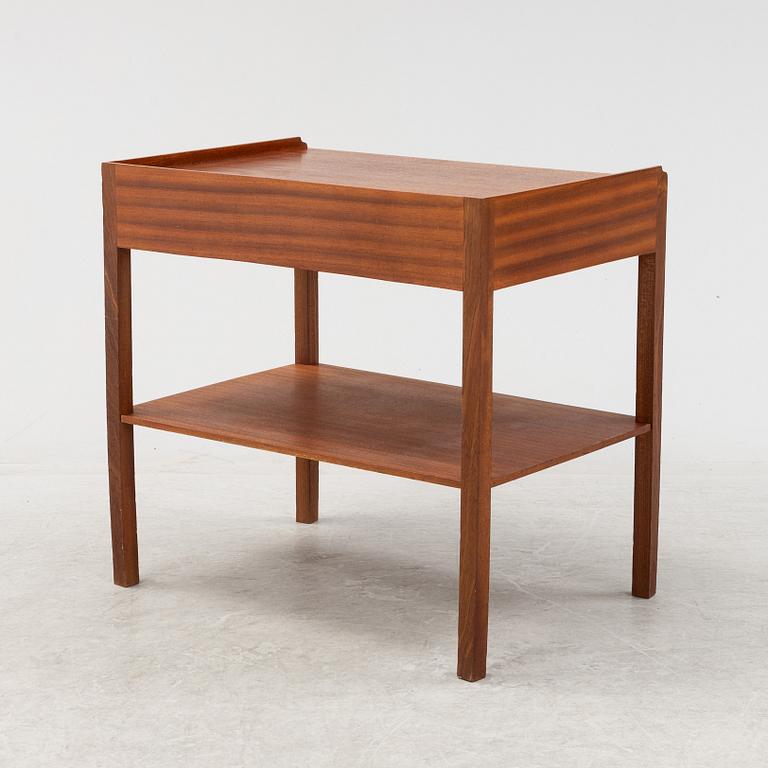 Josef Frank, a mahogany veneered side table, Firma Svenskt Tenn.