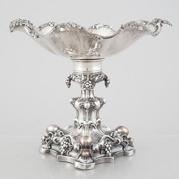 A Swedish silver bowl on foot, marks of Carl Tengstedt, Gothenburg 1862.