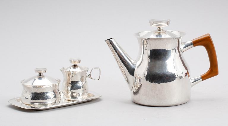 KAFFESERVIS, 4 delar, silver, E Löfman, MGAB, Uppsala 1971/72. Total vikt ca 860 gram.