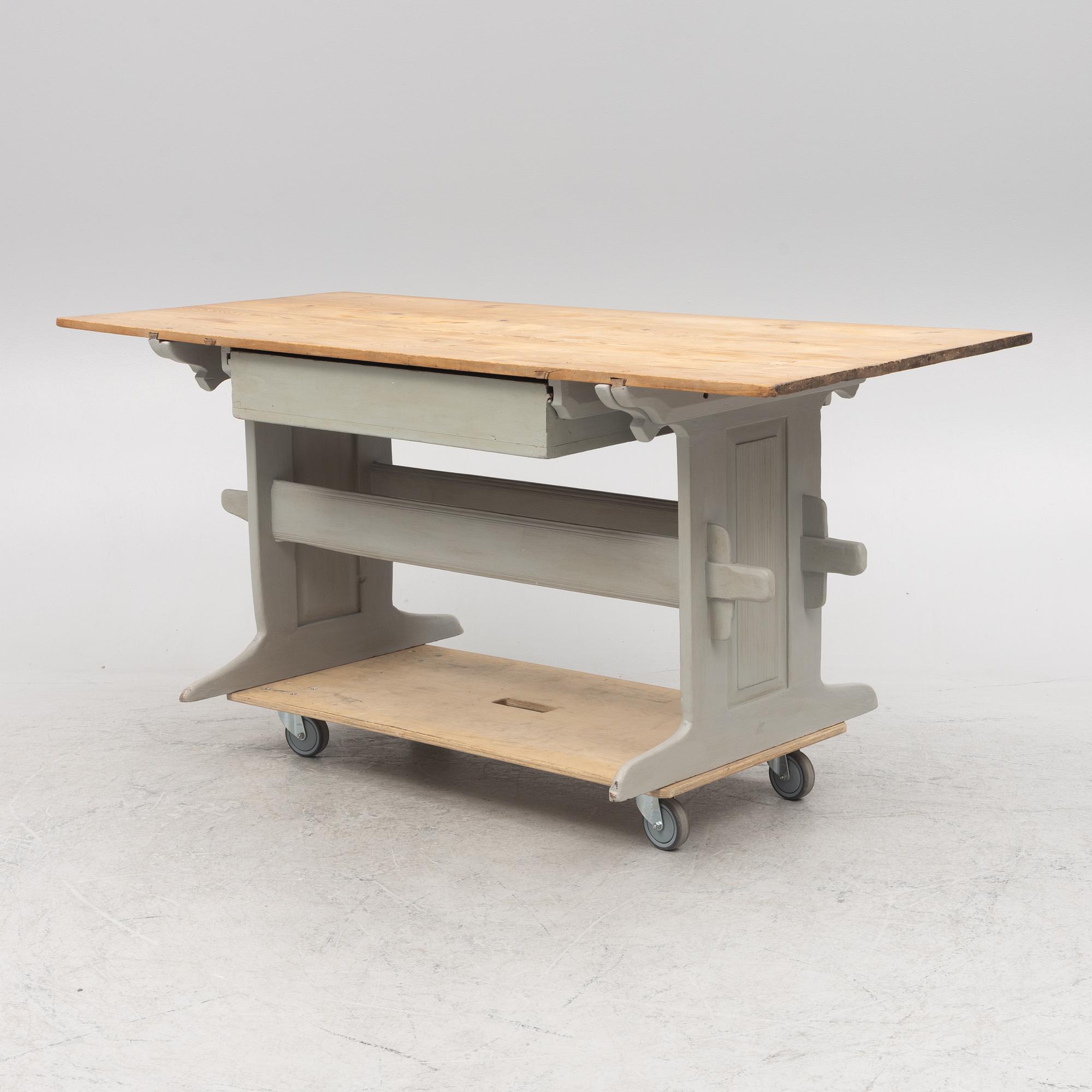 A table, 19th Century.