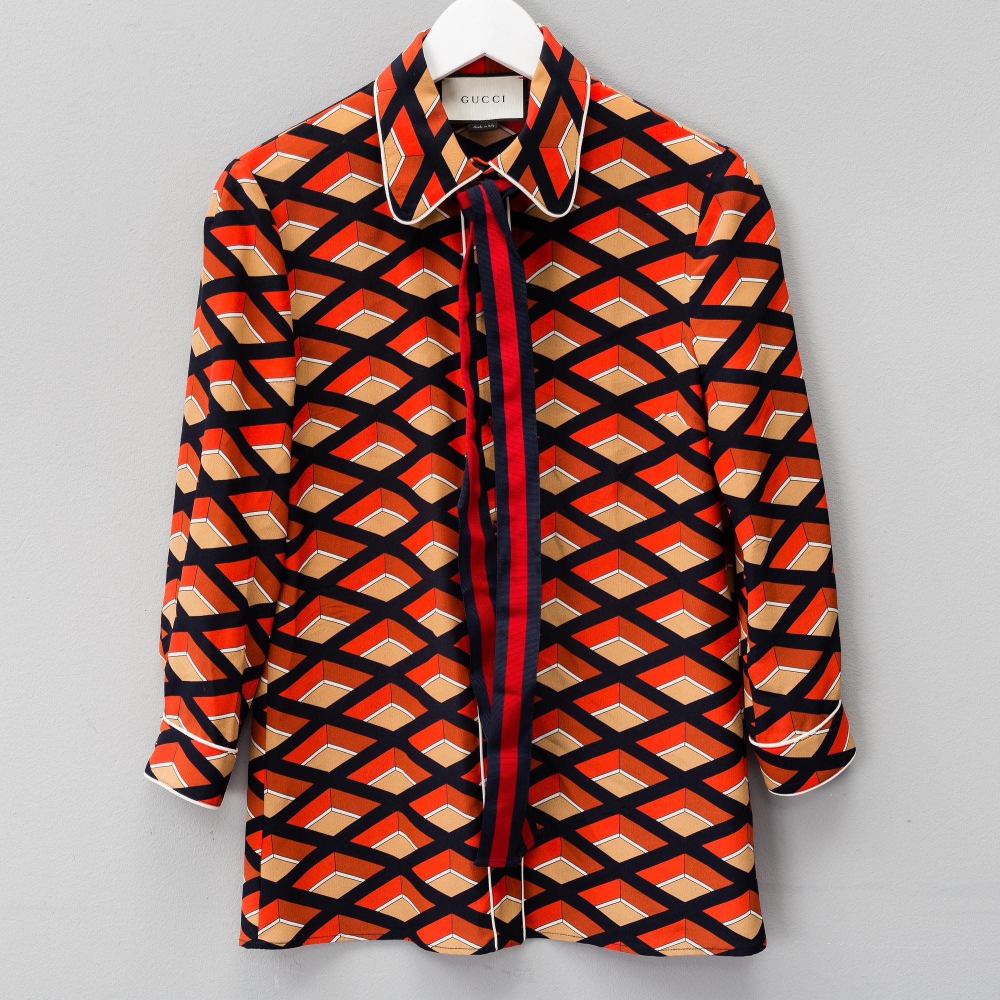 GUCCI, blus, italiensk storlek 40. 2018.