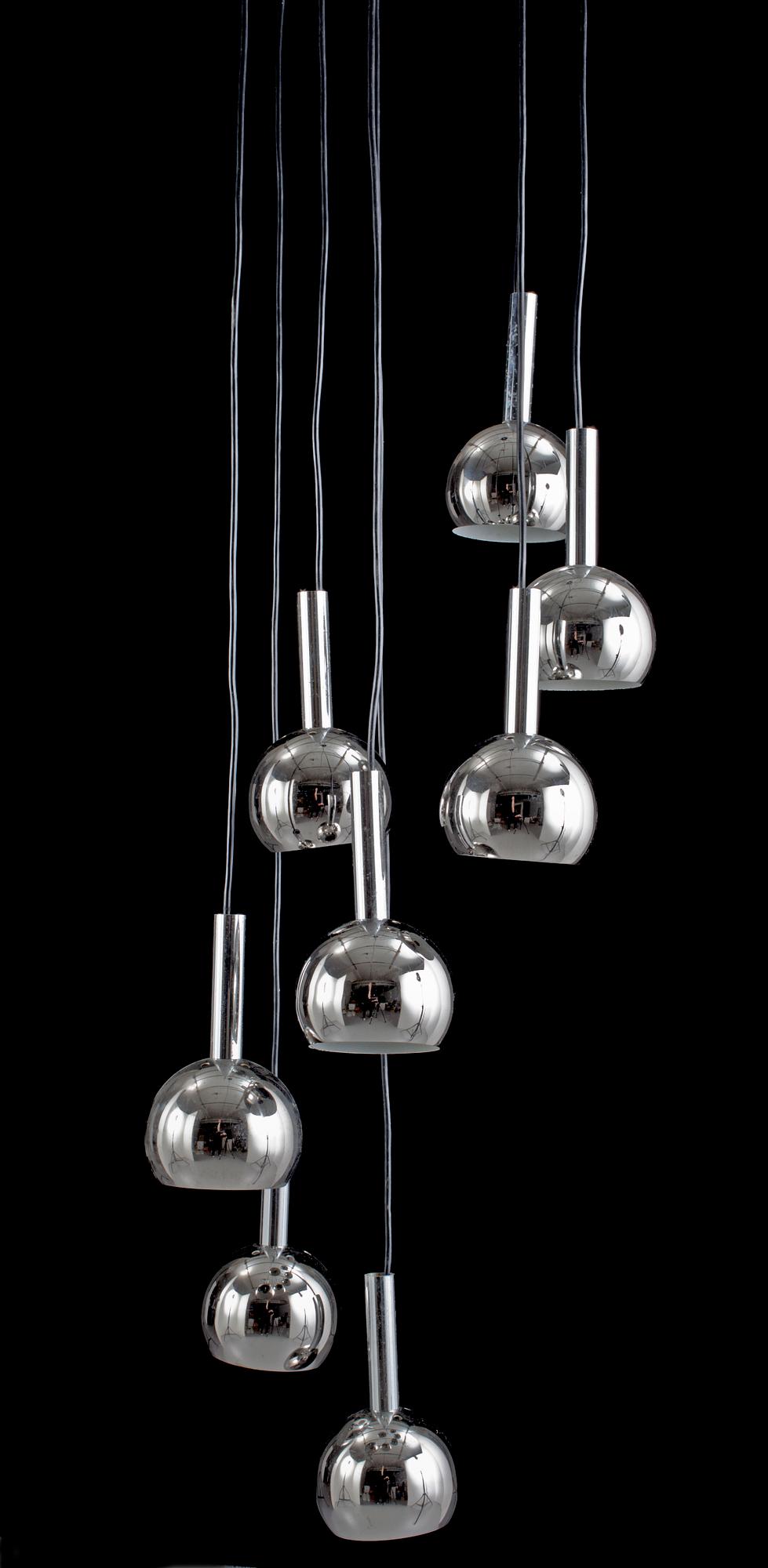 TAKARMATUR, förkromad metall, 1980-tal. H 170.