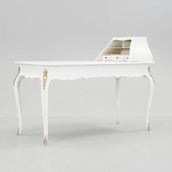 SKRIVBORD, rokokostil, Raasbogården, 1989.