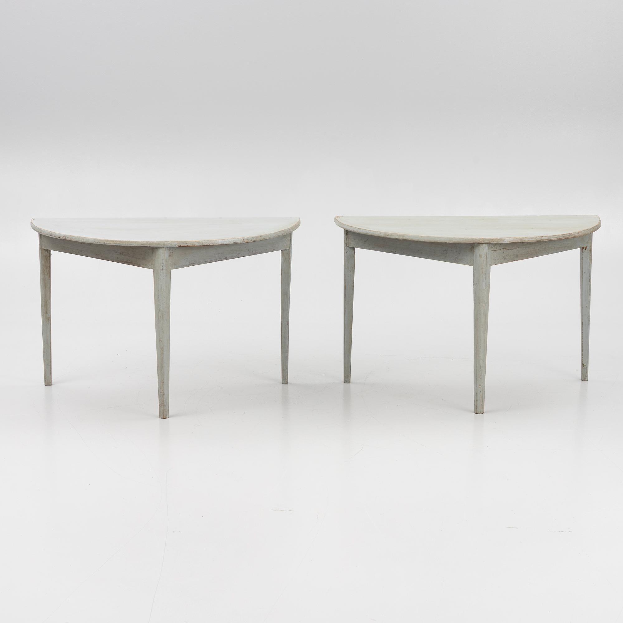 Table, 19th century.