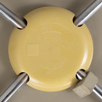 Arne Jacobsen, Four "Sjuan" chairs, Fritz Hansen, Denmark.