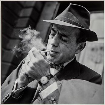 PER-OLOW ANDERSON, a photograph of Humphrey Bogart numbered 2/5 on verso.