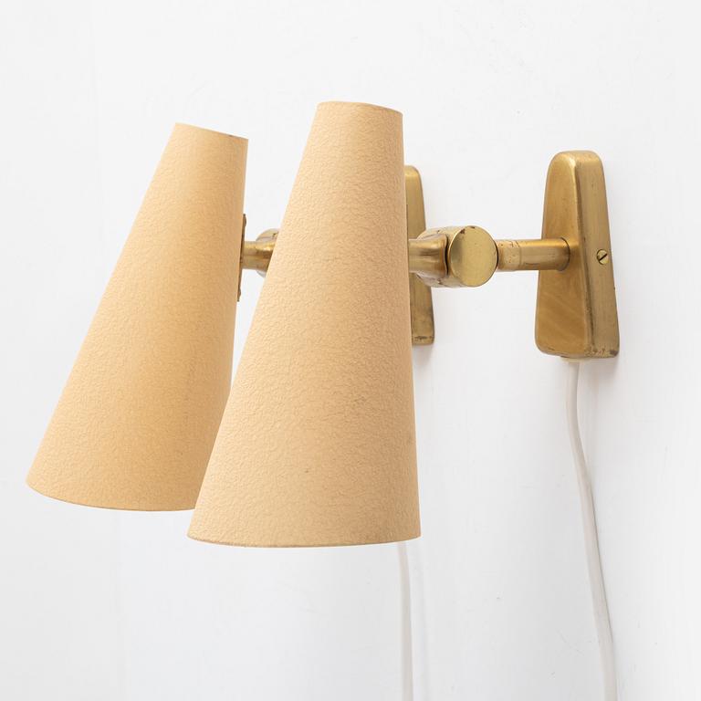 Bertil Brisborg, a pair of wall lamps model "33118", Nordiska Kompaniet 1950s.