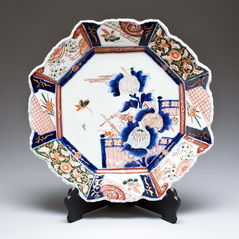 FAT, porslin. Japan, tidigt 1900-tal.