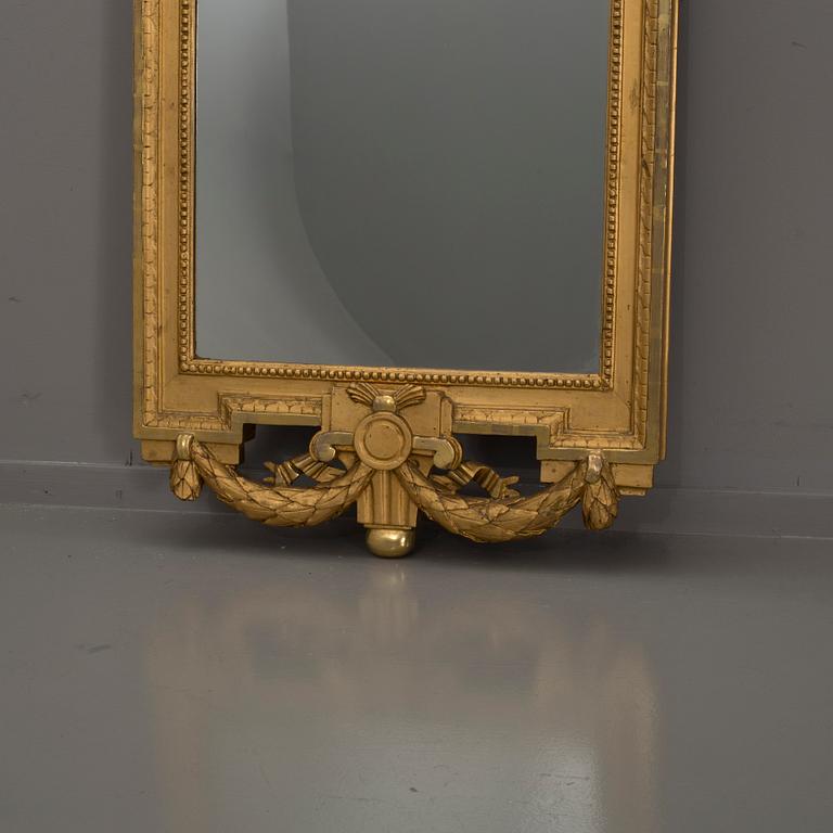 SPEGEL, av Johan Åkerblad (mästare i Stockholm 1758-1799), gustaviansk.
