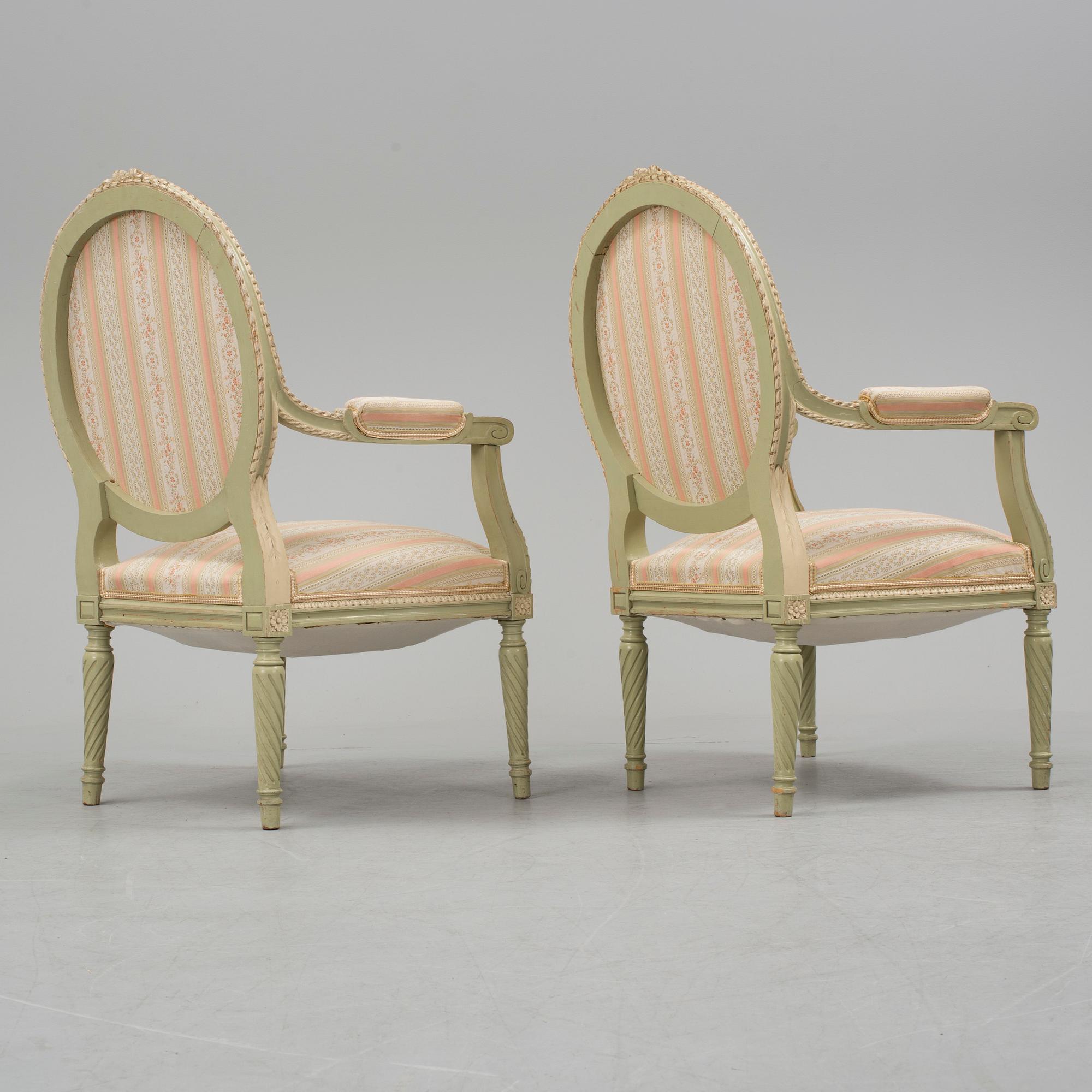 SALONGSGRUPP, 7 delar, gustaviansk stil, 1900-talets början.