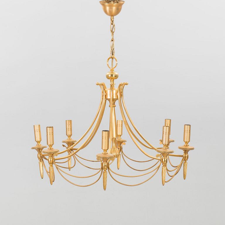 Gaetano Sciolari, p patinated metal chandelier, second haöf of 20th century.