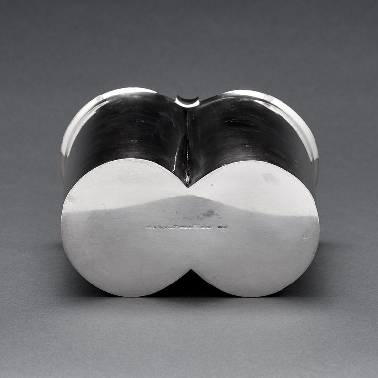 Elon Arenhill, a sterling champagne cooler, Elona, Malmö 1992.