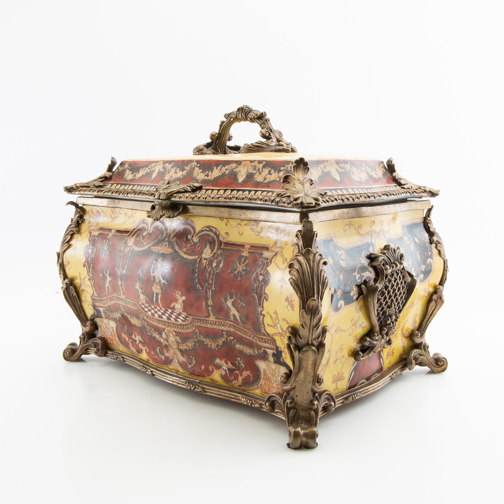 Teapot with lid China 20th century porcelain.