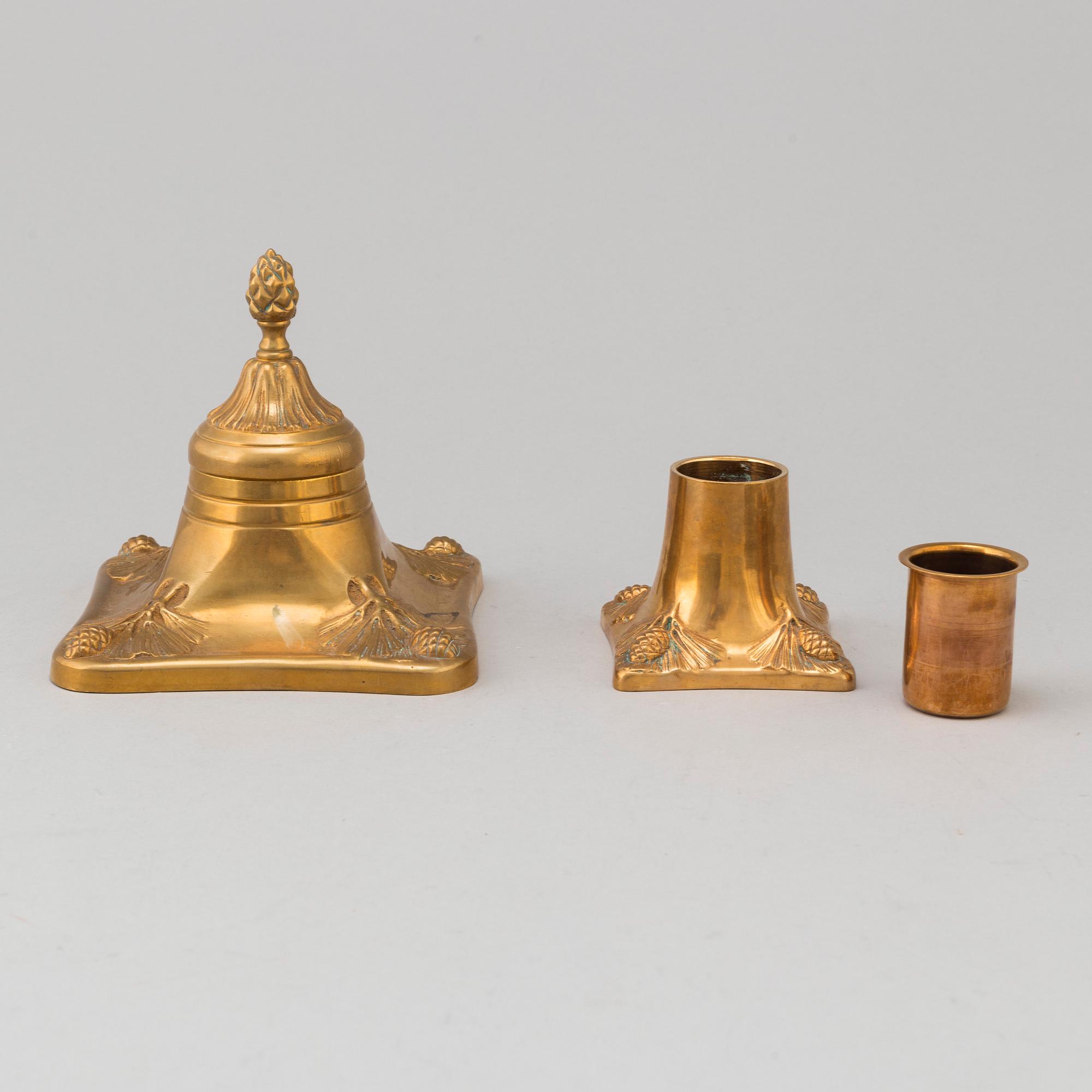 CARL HJALMAR NORRSTRÖM, a brass writing table set, 5 pieces, Art Nouveau, Skultuna.