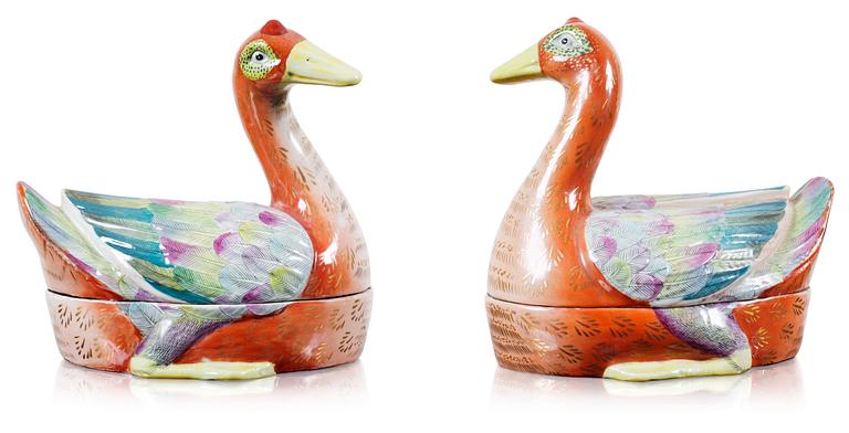 A pair of Chinese famille rose tureens with covers in the shape of ducks.