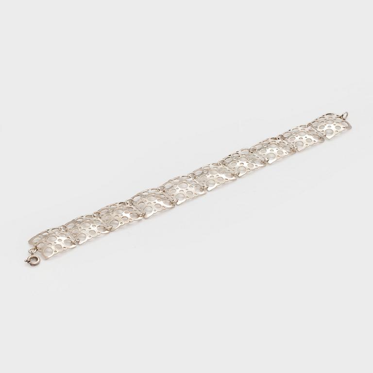 Liisa Vitali, bracelet, "Lace", silver, Wersterback 1971.