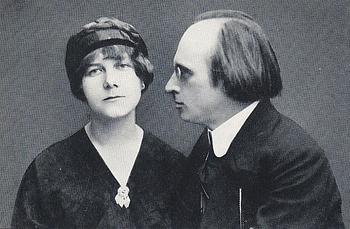 Nell Walden, Komposition.