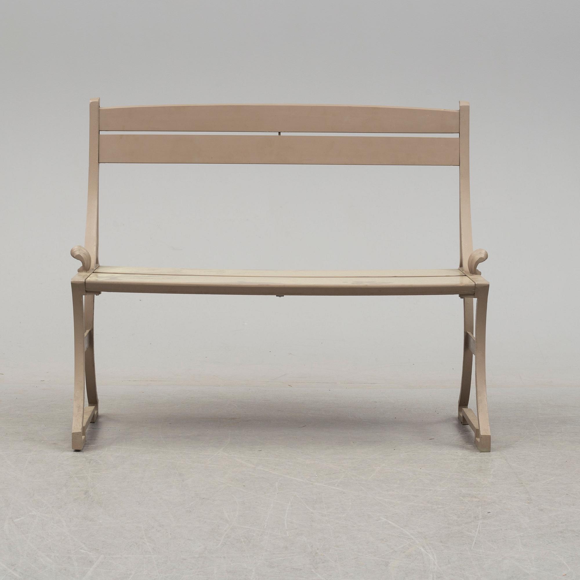 FOLKE BENSOW, trädgårdssoffa, "Sneckan", Byarums Bruk, sent 1900-tal.