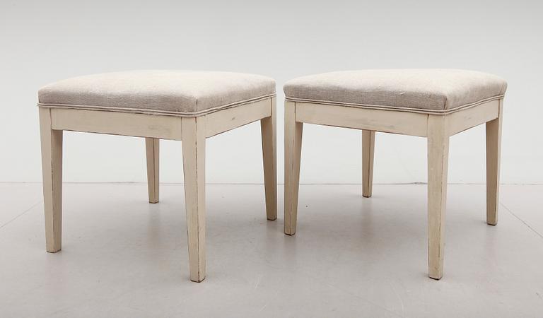 TABURETTER, 1 par, 1800-talets andra hälft.