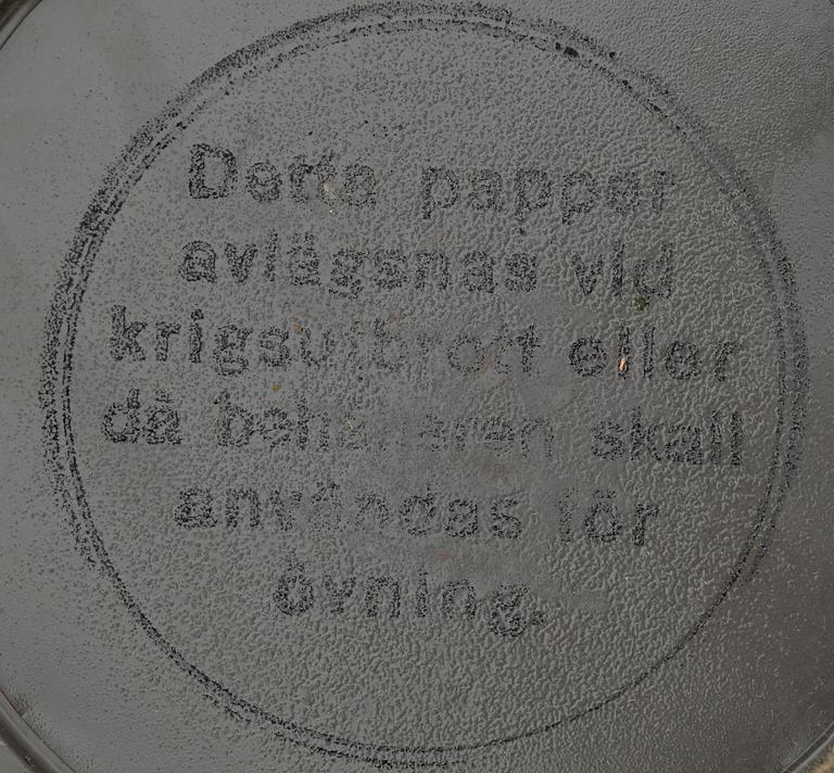 GASMASKER, 2 st, Bicapa, Birger Carlsson & Co AB, Stockholm, märkta 1939.