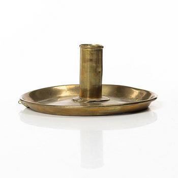 Mässingsföremål, fem stycken, 1700 - 1800-tal.