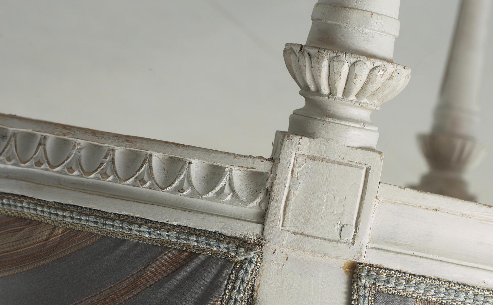 KARMSTOL, Ephraim Ståhl, (mästare i Stockholm 1794-1820). Sengustaviansk. Stämpelsignerad.