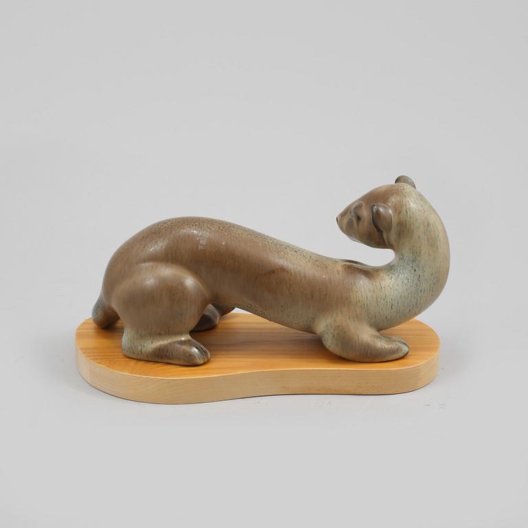 FIGURIN, stengods, Gunnar Nylund, Rörstrand, 1900-talets andra hälft.