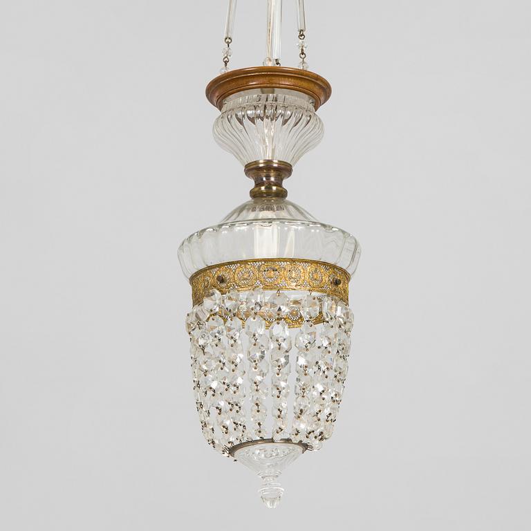 A glass ceiling light, first half of the 20th Century.