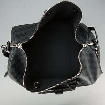 VÄSKA, "Keepall 45 bandouliere damier graphite", Louis Vuitton.