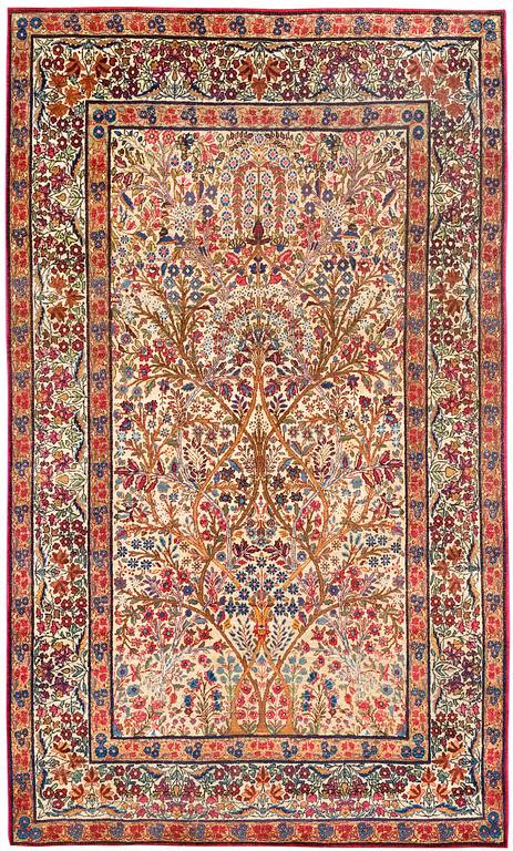 SEMIANTIK KIRMAN. 227 x 140,5 cm.