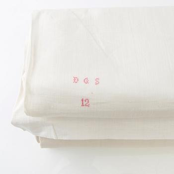 Sheets 10 pcs, early 20th century, cotton, varying sizes.