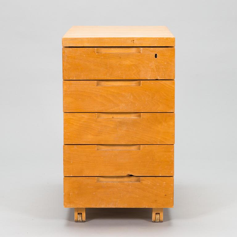 Alvar Aalto, A 'B96' drawer unit for O.Y. Huonekalu-ja Rakennustyötehdas A.B. Finland.