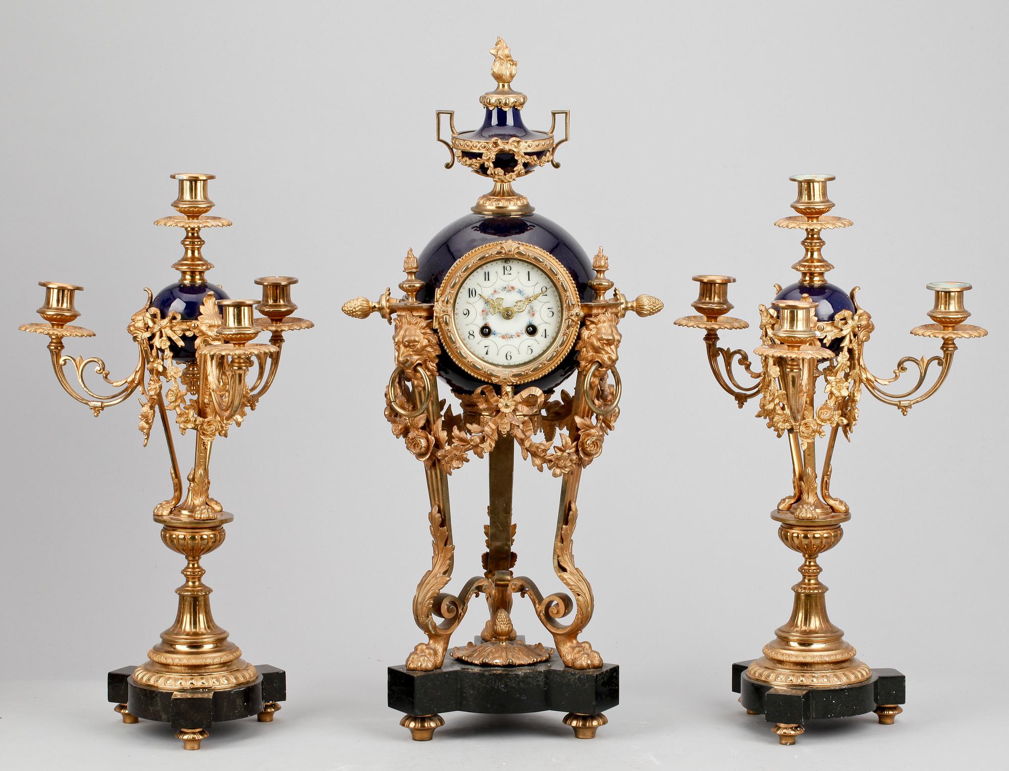 BORDSGARNITYR, 3 delar, Louis XVI-stil, Frankrike 1800-tal.