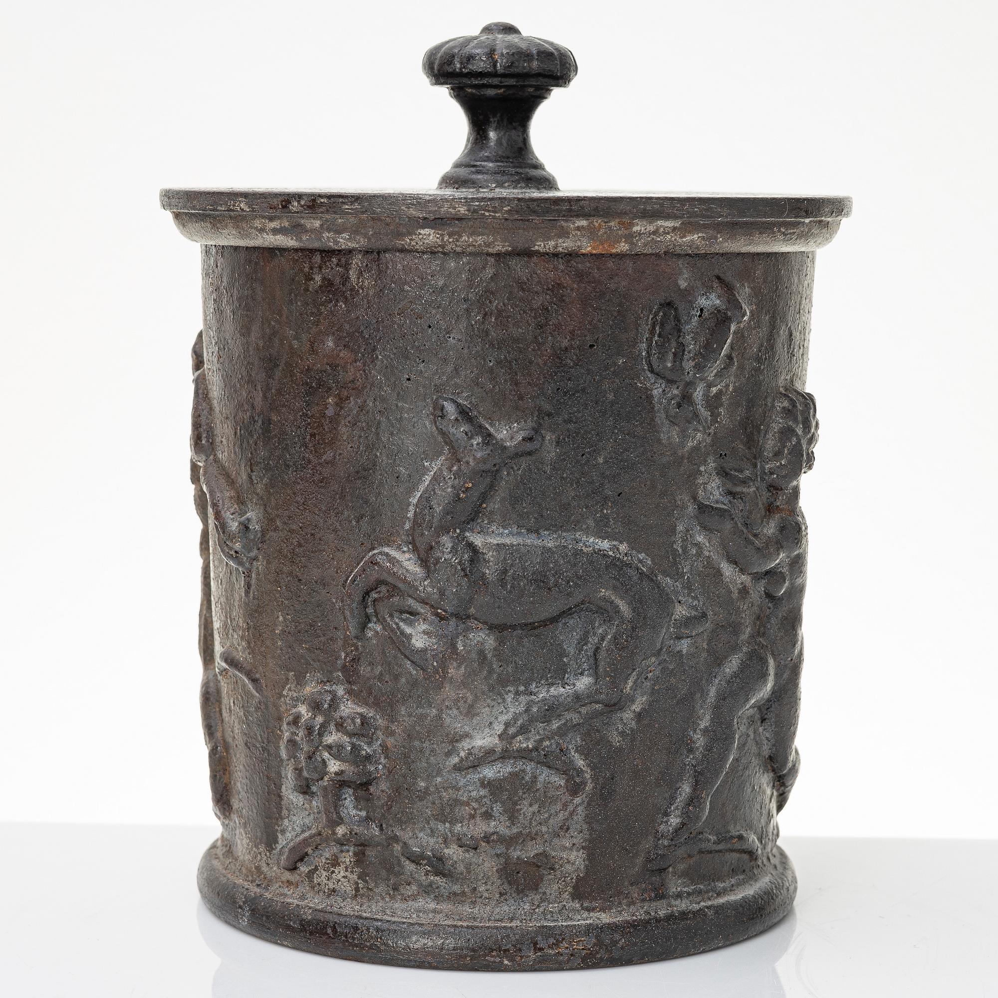 Carl Elmberg, a ”Tobaksburk N:r 1” tobacco jar with lid, Näfveqvarns bruk.
