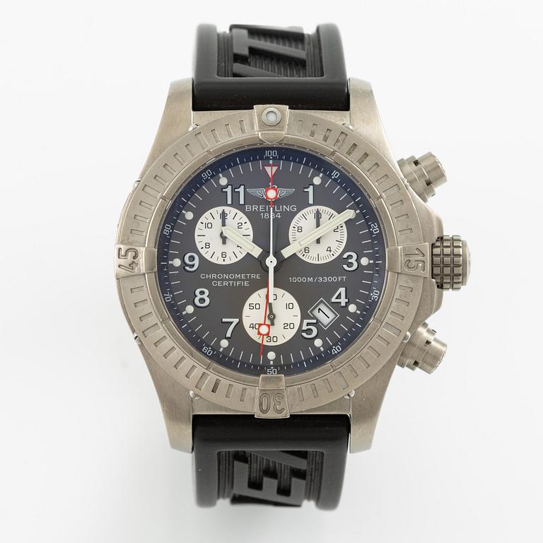 Breitling, Chrono Avenger M1, chronograph, wristwatch, 44 mm.